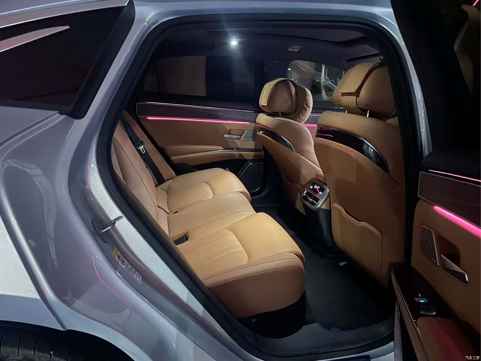 BYD Han, 2025 8