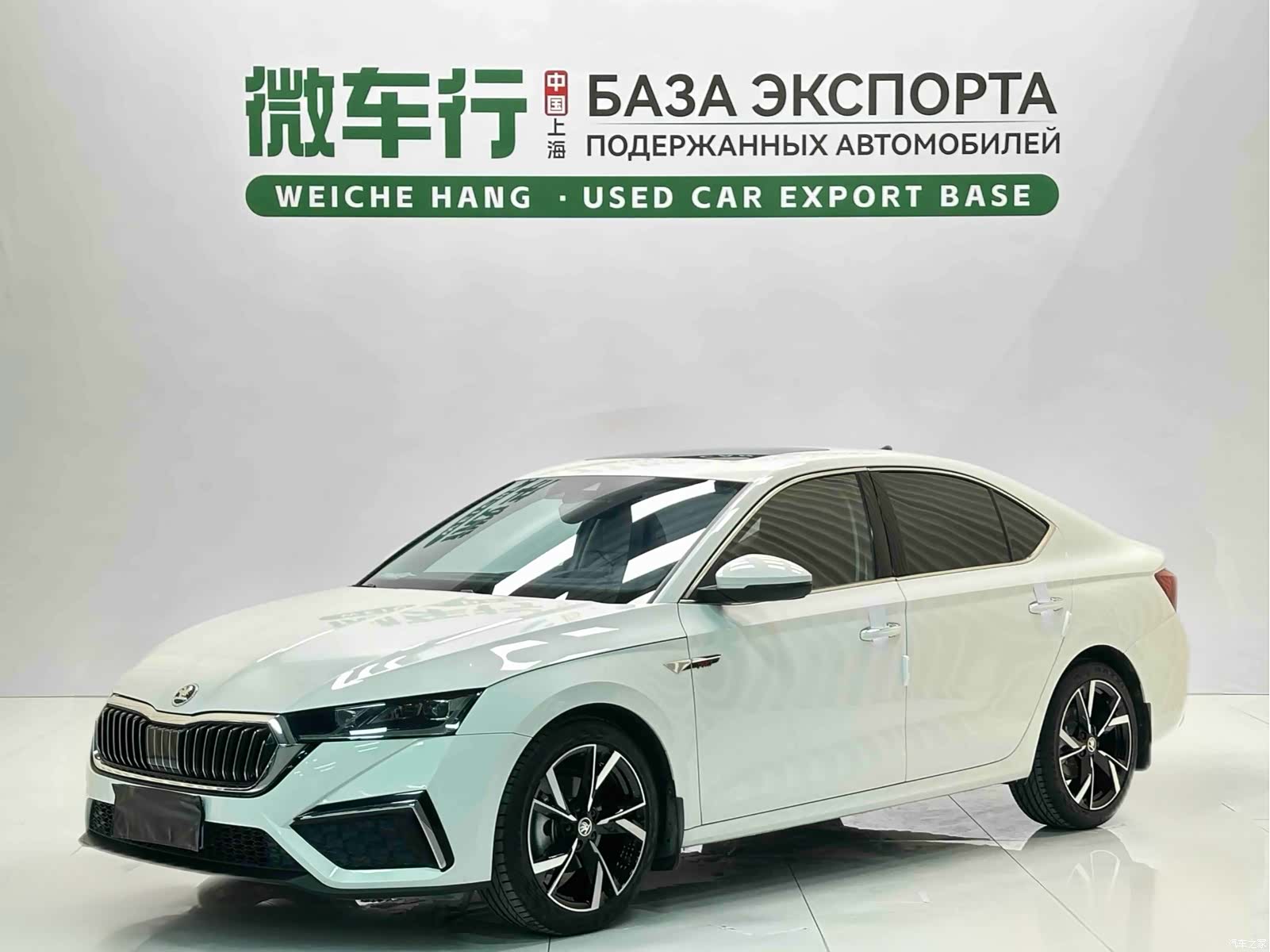 Skoda Octavia, 2023 1