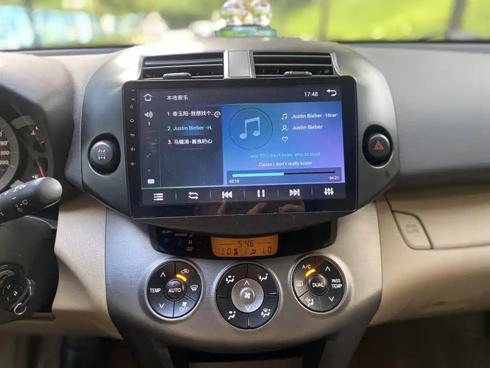 Toyota RAV4 Rongfang