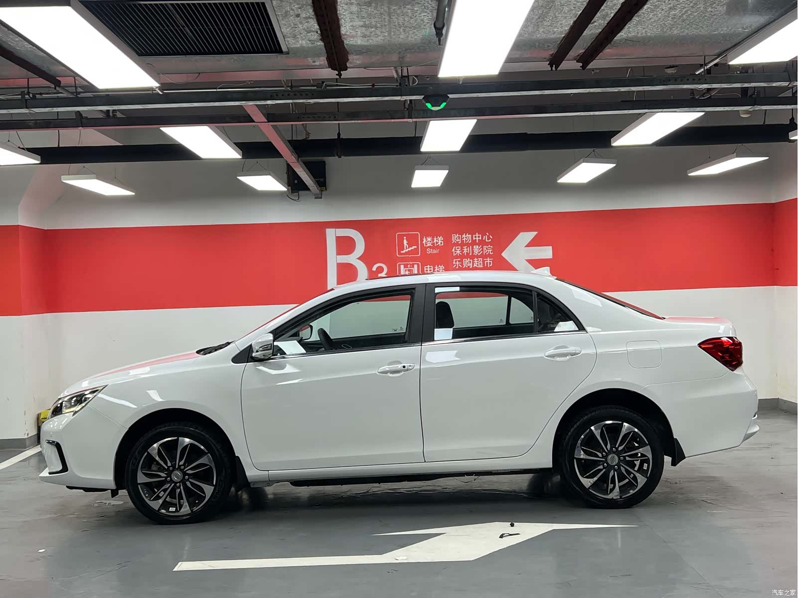BYD Qin, 2016 7