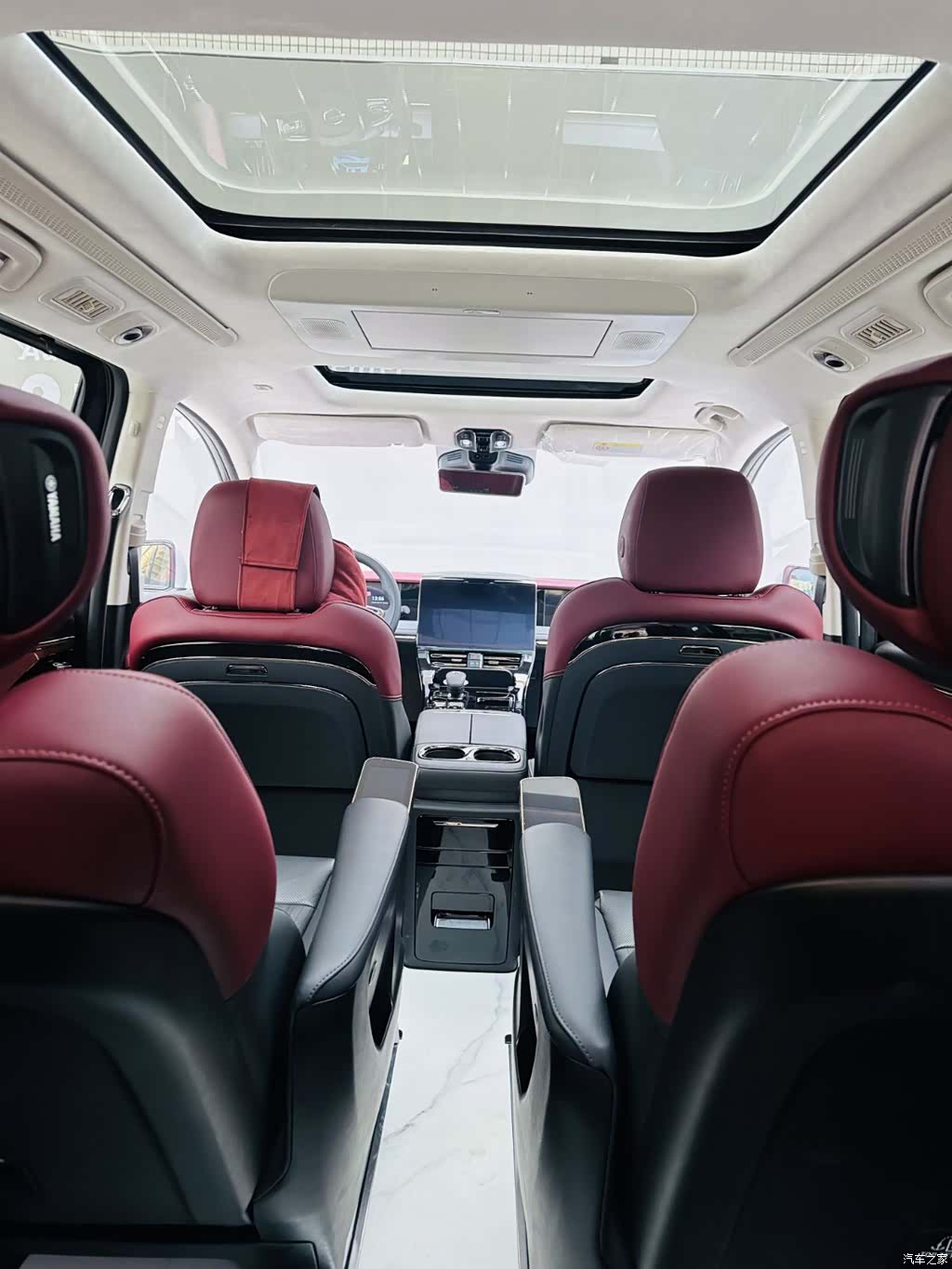 Trumpchi E9, 2026 9