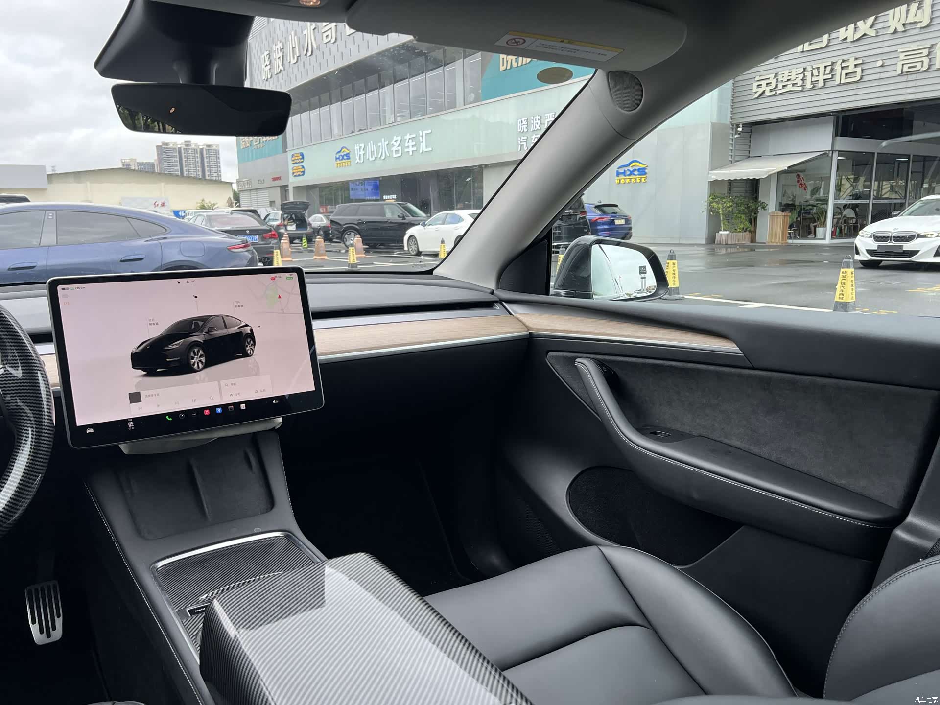 Tesla Model Y, 2022 13