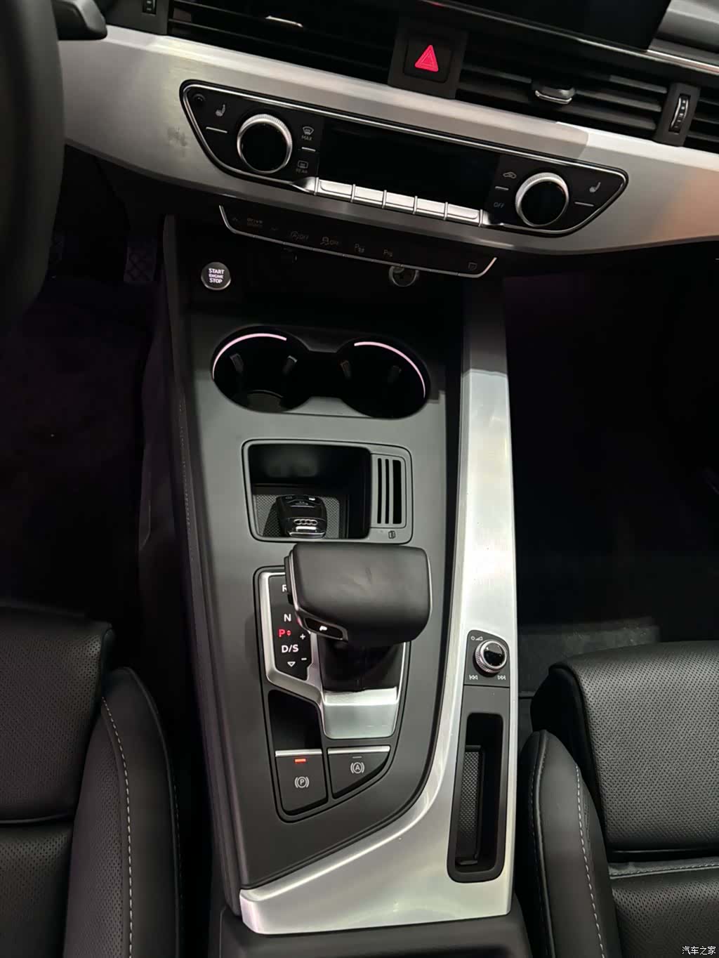 Audi A4L, 2022 15