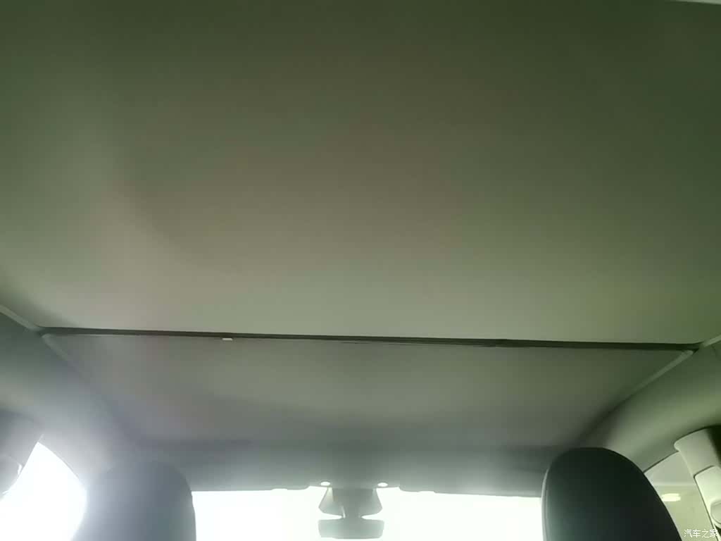 Tesla Model Y, 2024 18