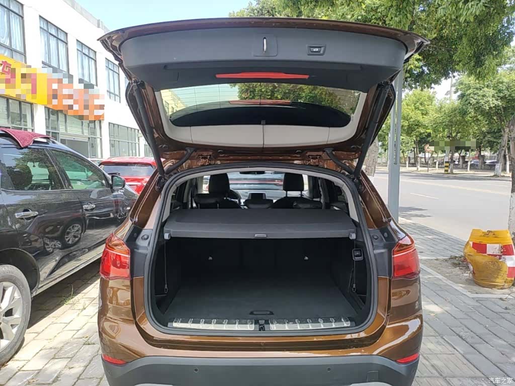 BMW X1, 2018 19