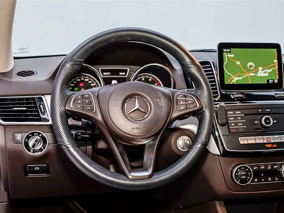 Mercedes-Benz GLS