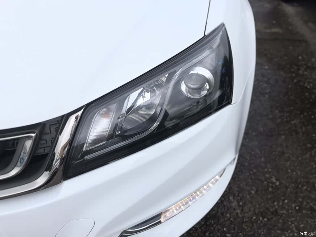 Geely Emgrand, 2017 24