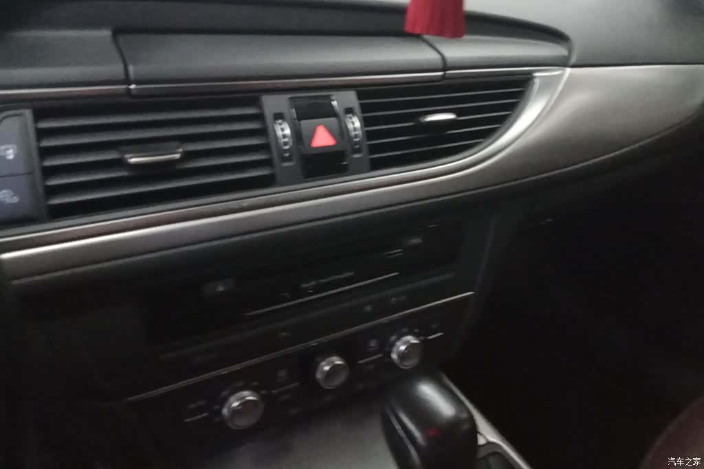 Audi A6L, 2018 13