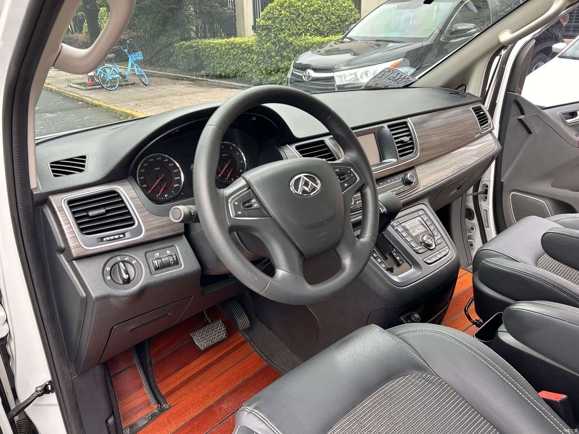 Maxus G10, 2019 8