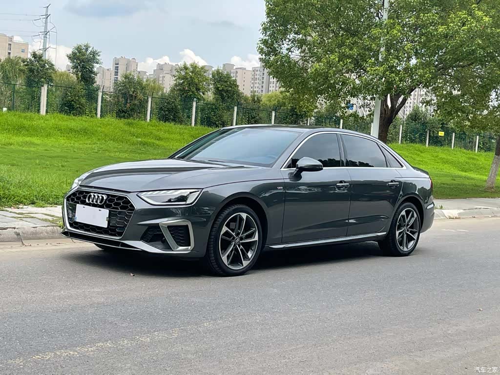 Audi A4L, 2021 2