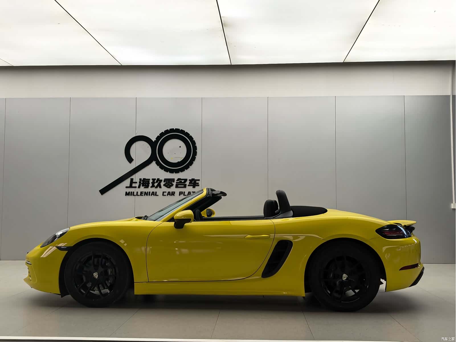 Porsche Boxster, 2018 4