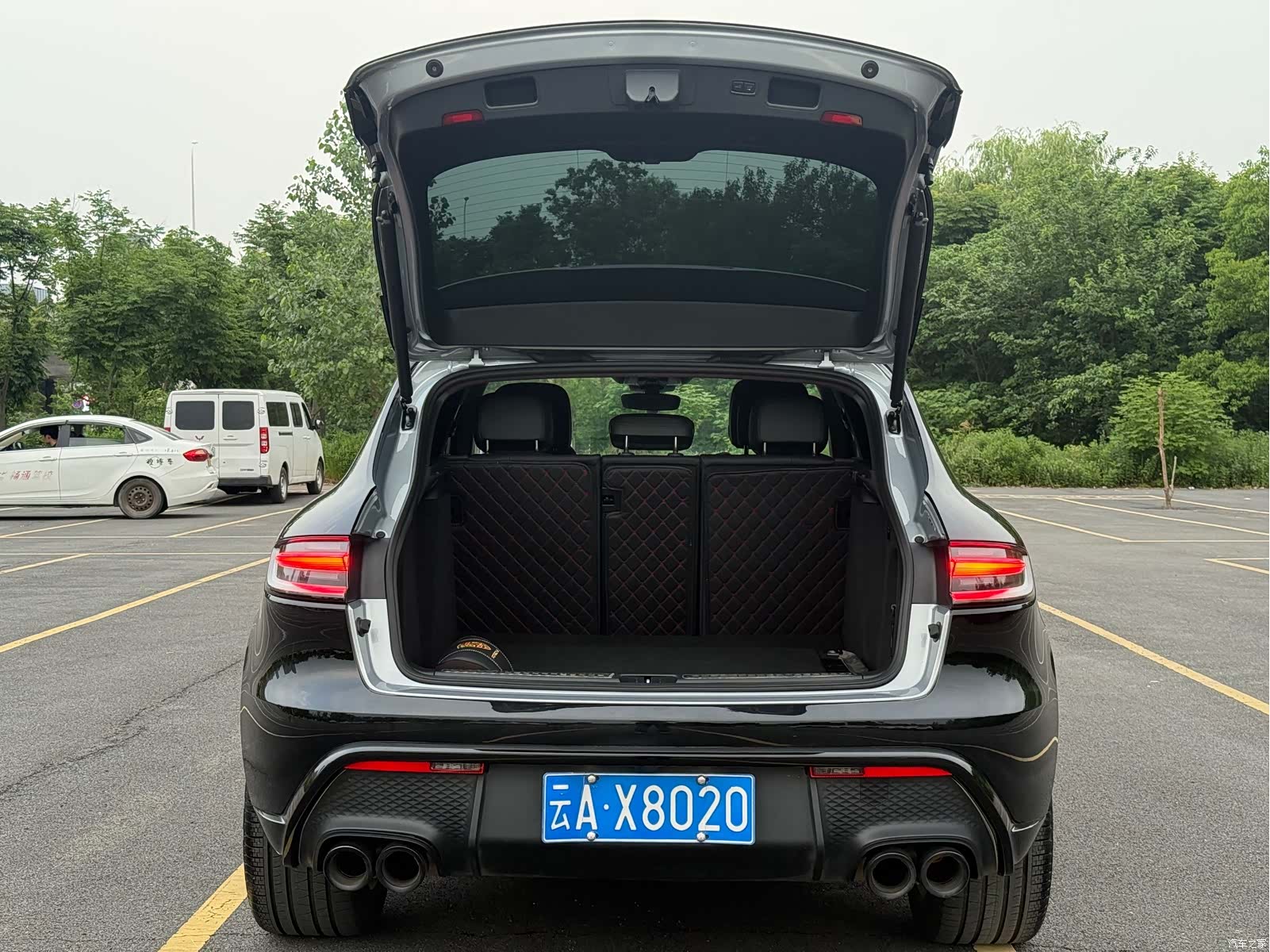 Porsche Macan, 2022 все фото