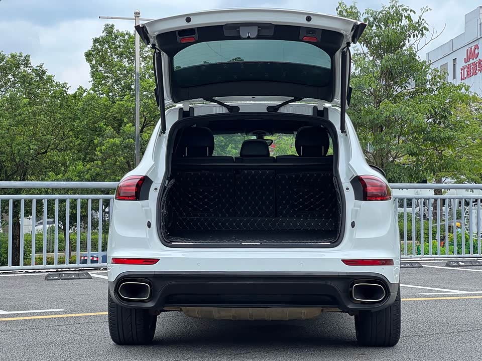 Porsche Cayenne Porsche Cayenne