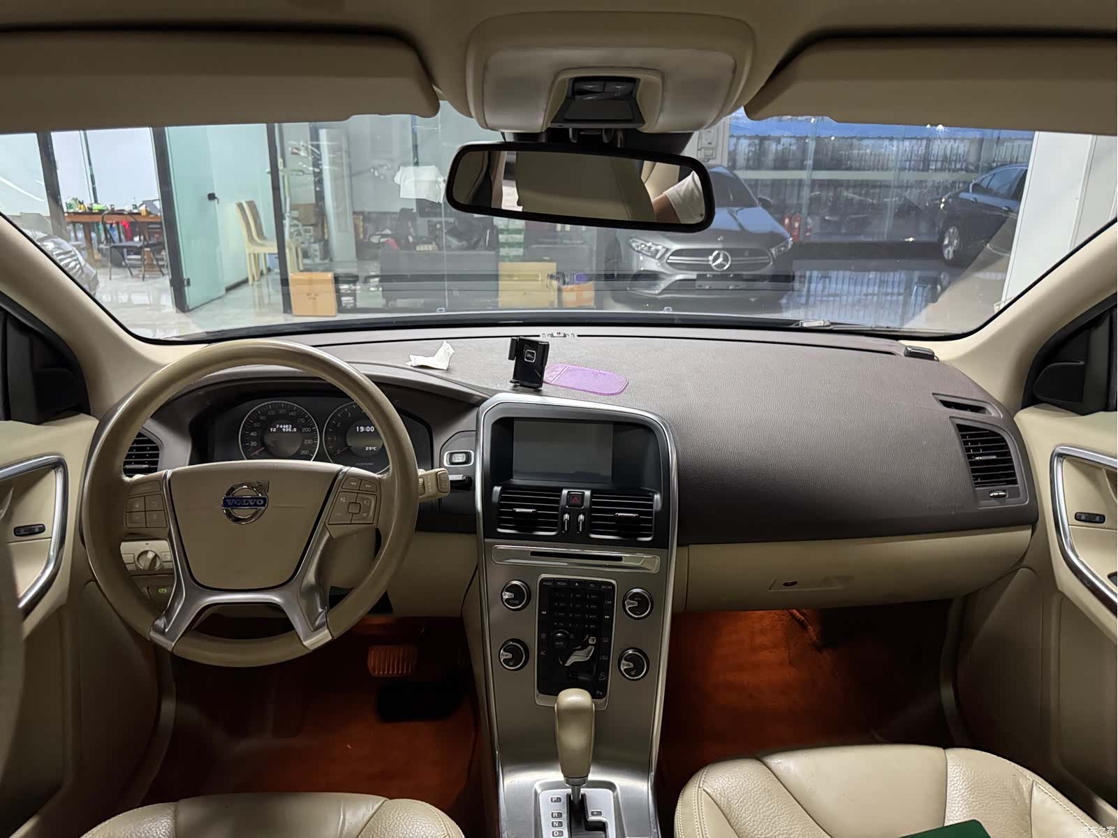 Volvo XC60, 2012 6