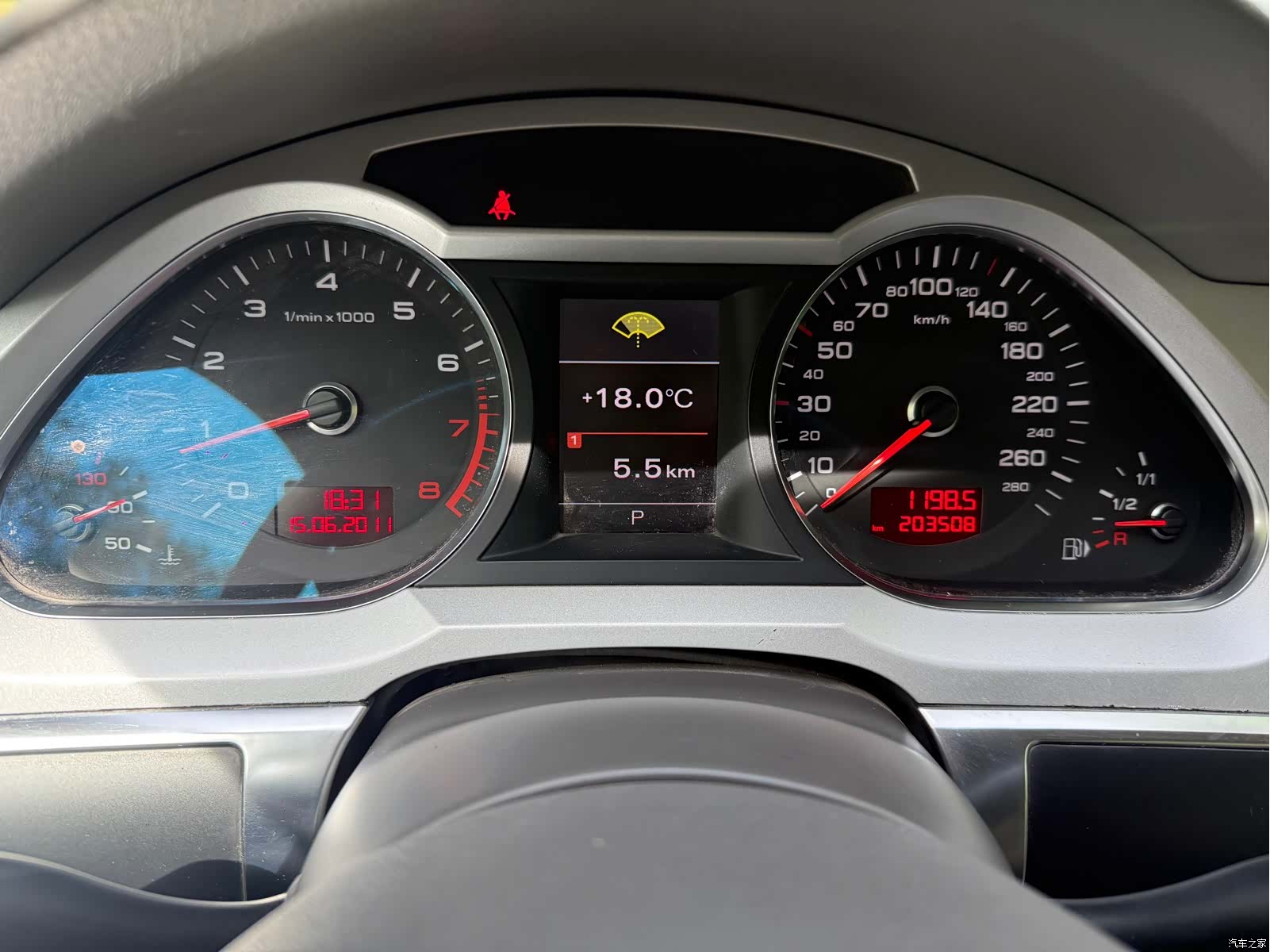 Audi A6L, 2011 6