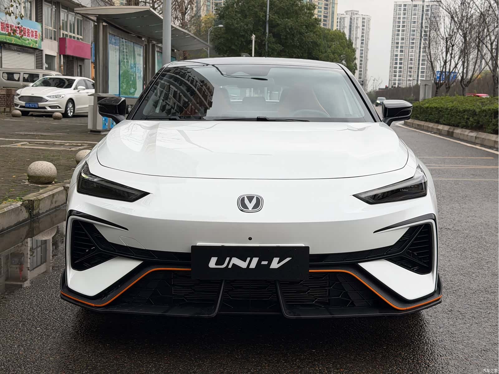 Changan UNI-V, 2025 4