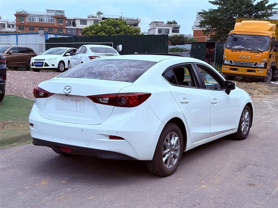 Mazda 3 Angkesaila Mazda 3 Angkesaila