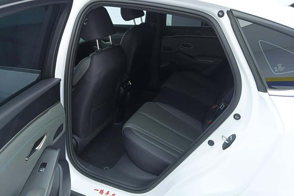 BYD Qin, 2025 11