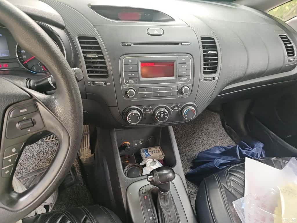 Kia K3, 2015 6