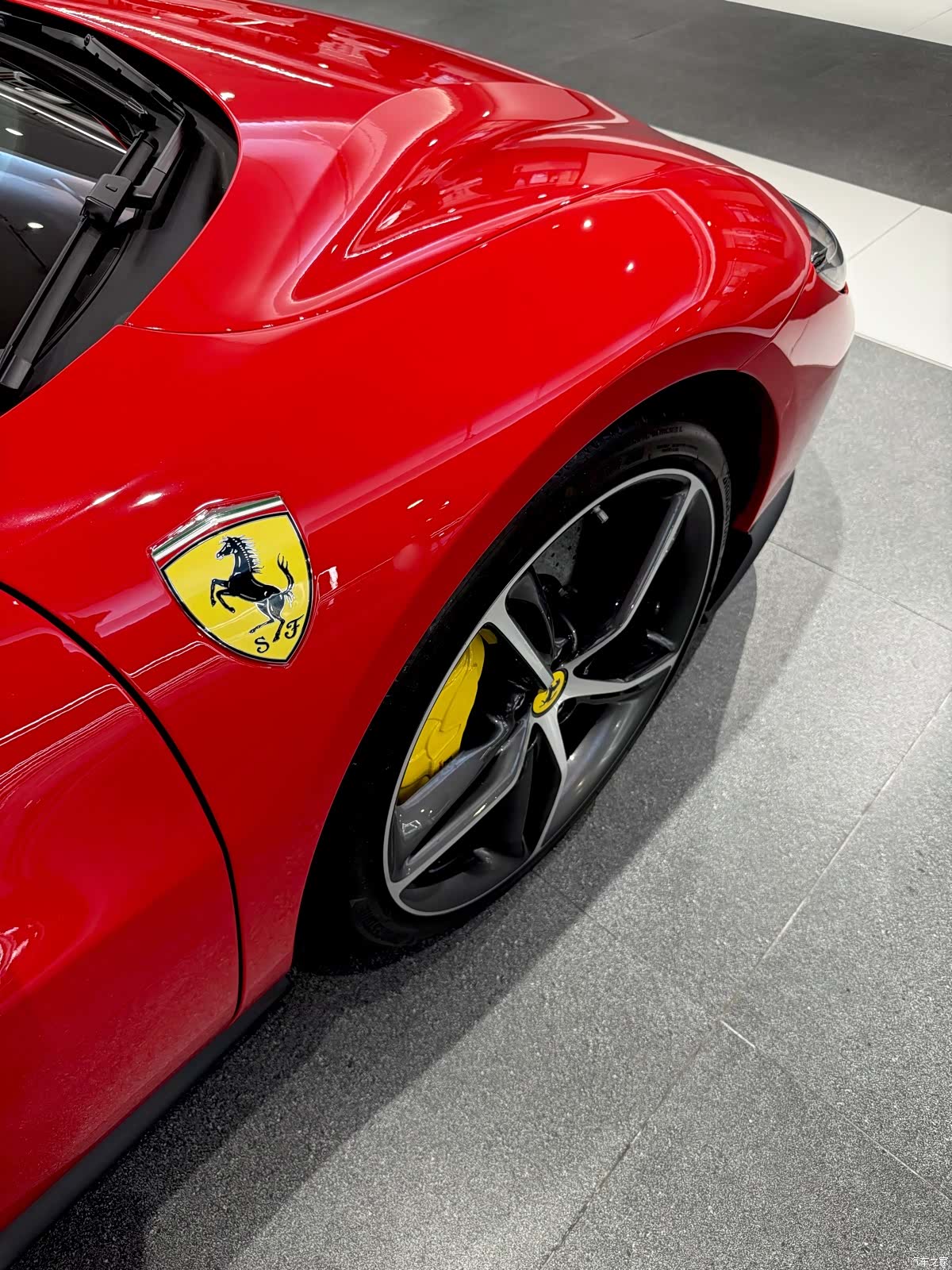Ferrari 296, 2024 9