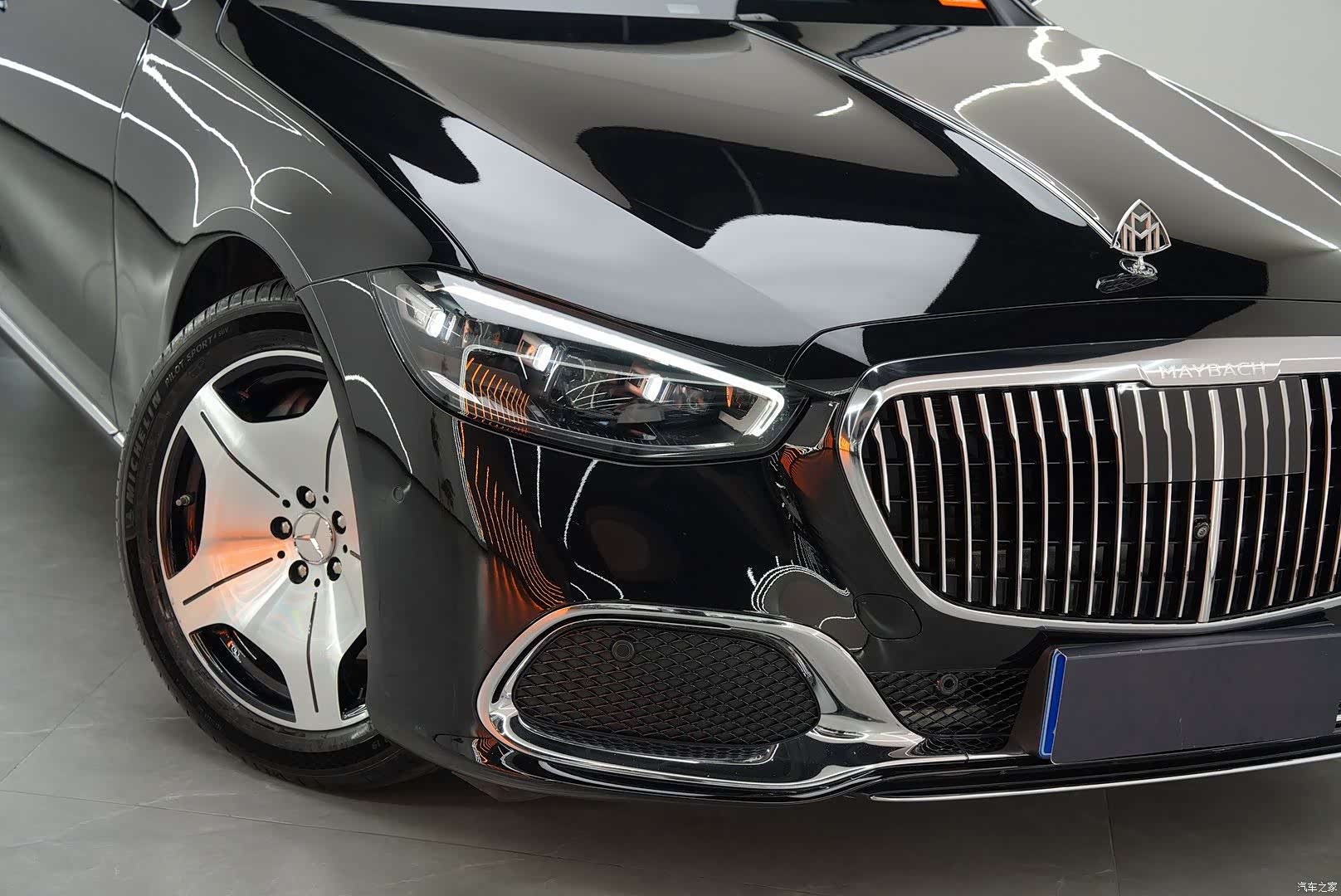 Maybach S-Class, 2021 4