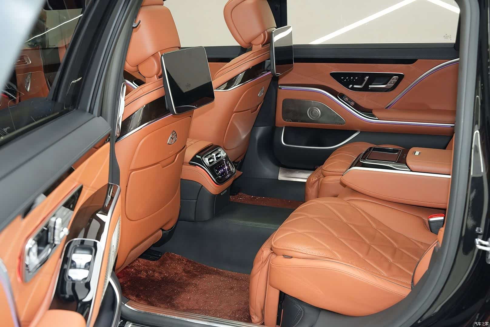Maybach S-Class, 2021 10