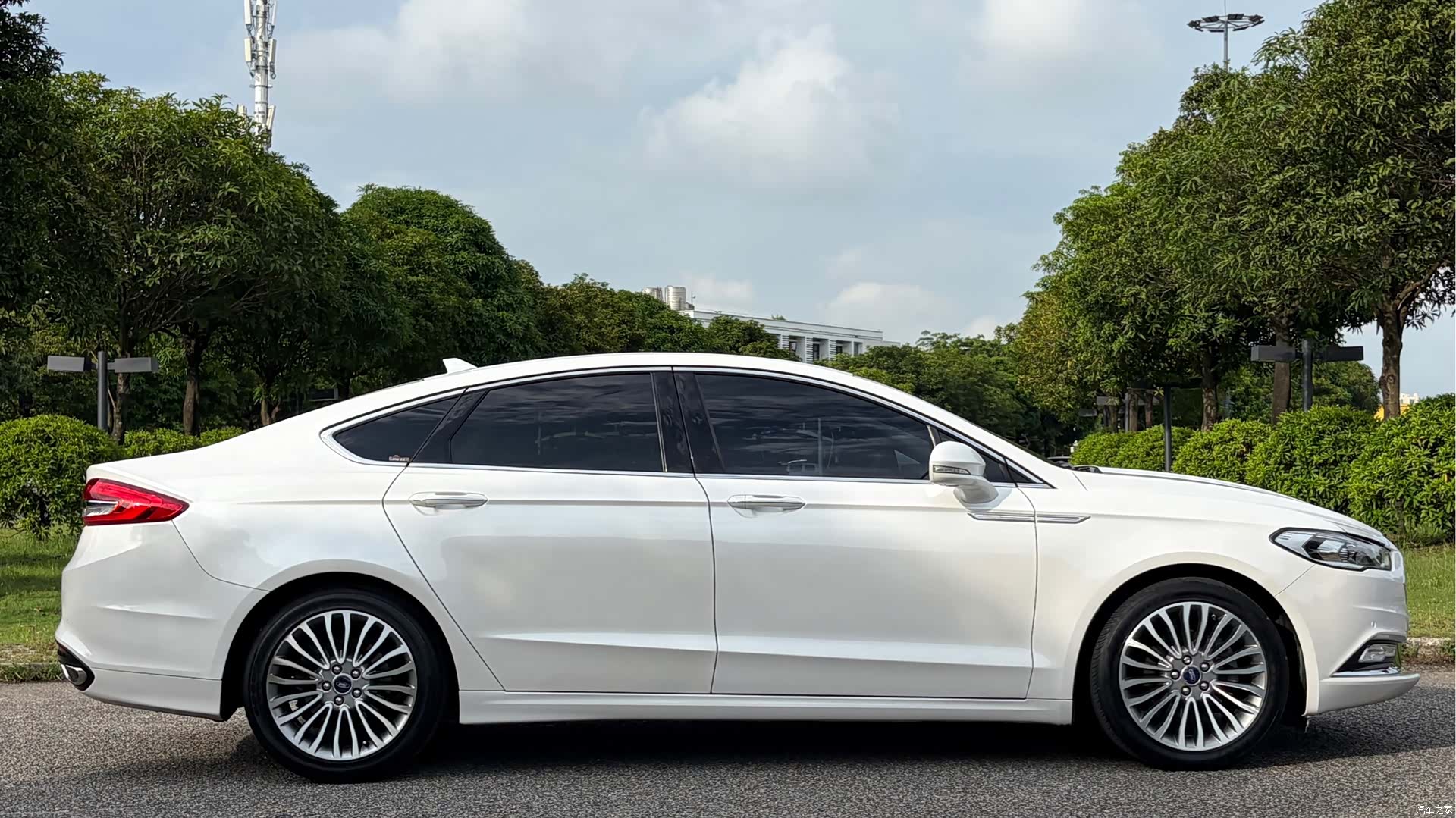 Ford Mondeo, 2017 6