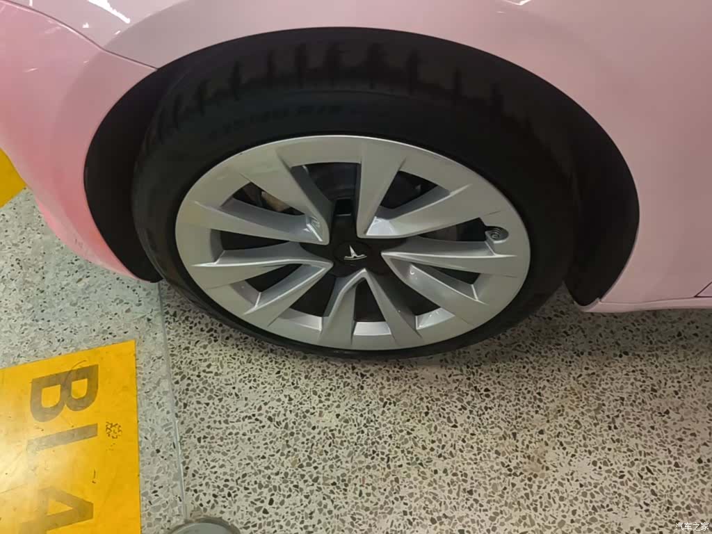 Tesla Model 3, 2021 23