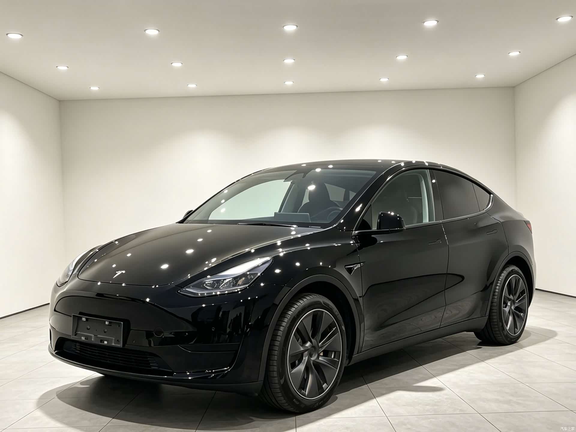 Tesla Model Y, 2023 3