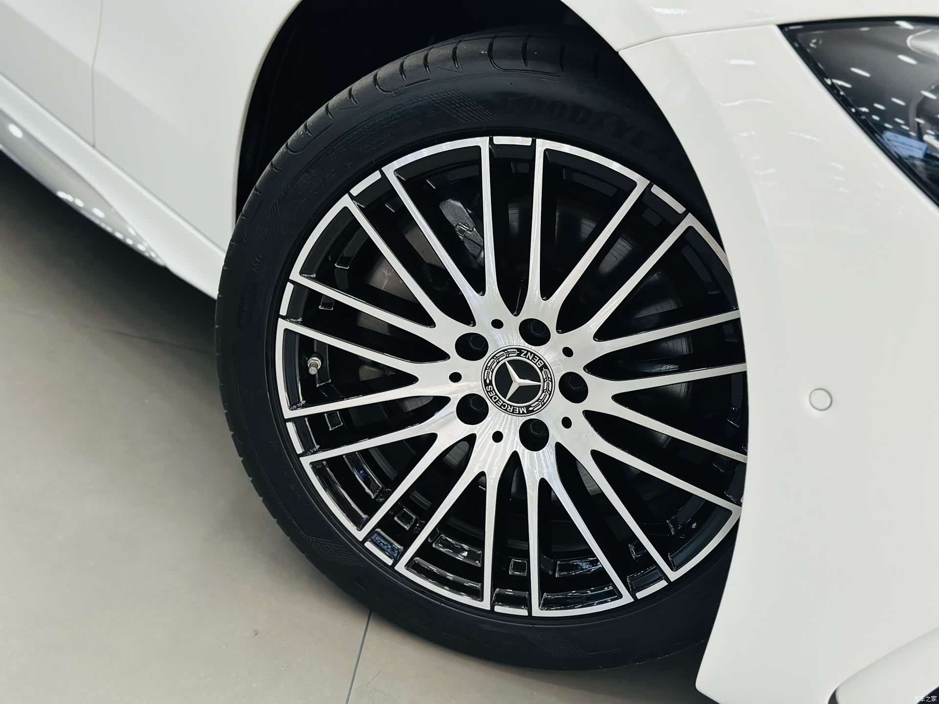 Mercedes-Benz C-Class, 2021 11