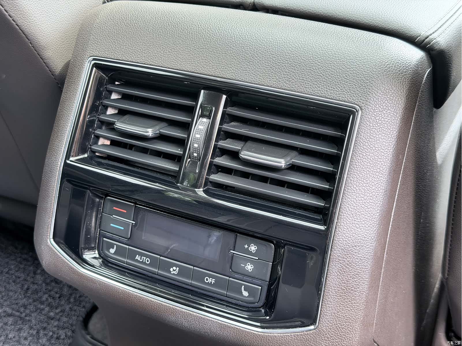 Volkswagen Teramont, 2017 13