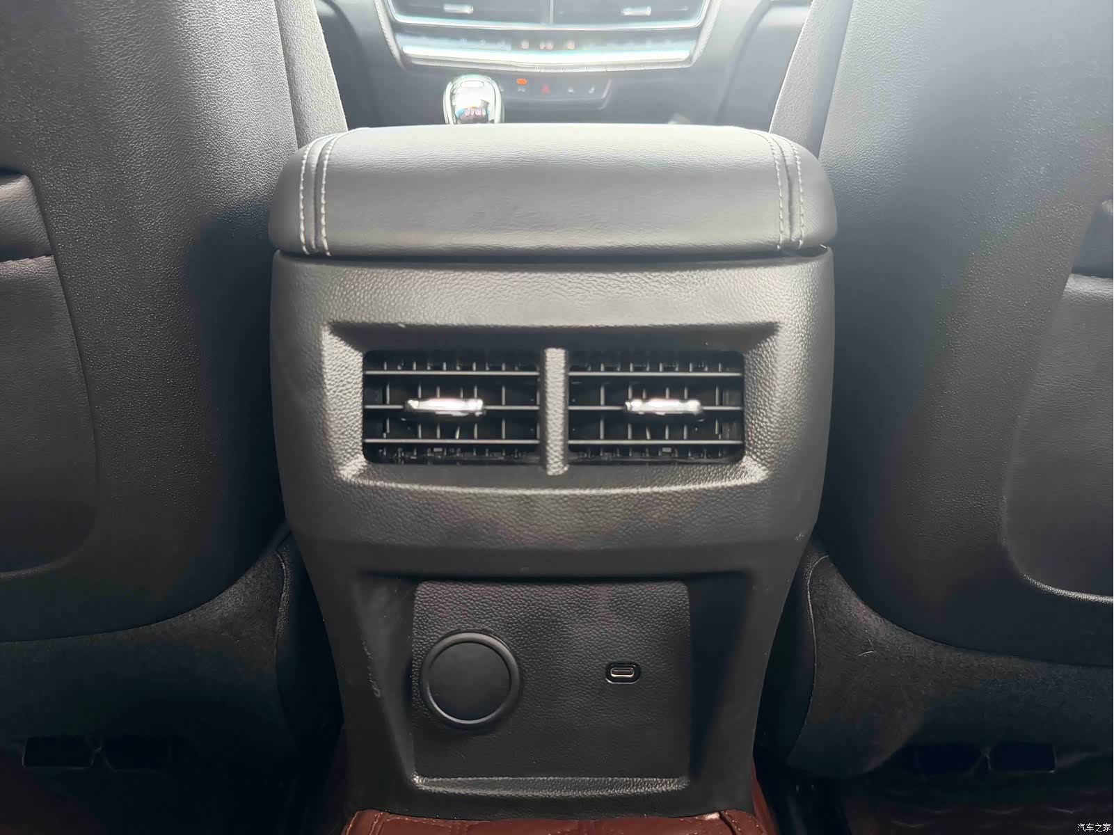 Cadillac CT5, 2023 26