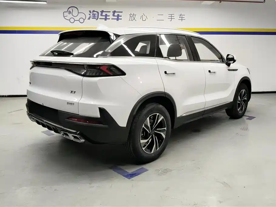 BAIC Beijing X7