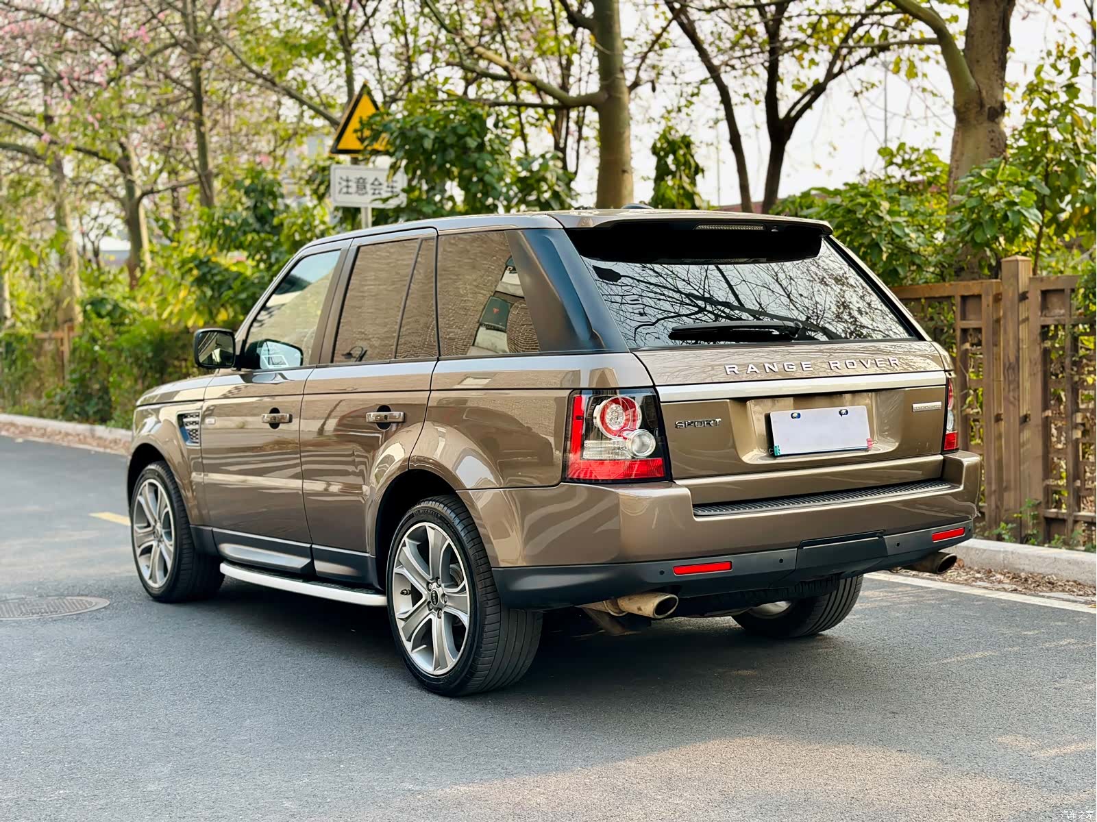 Land Rover Range Rover, 2012 4