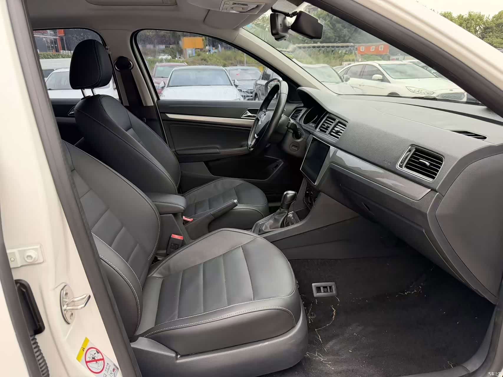 Volkswagen Lavida, 2017 6