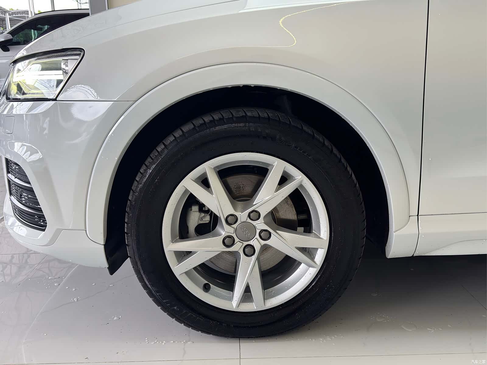 Audi Q3, 2017 все фото