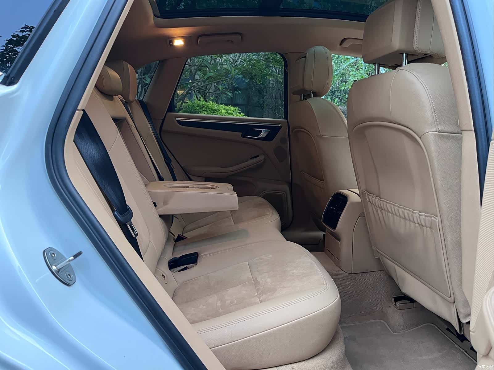 Porsche Macan, 2015 11