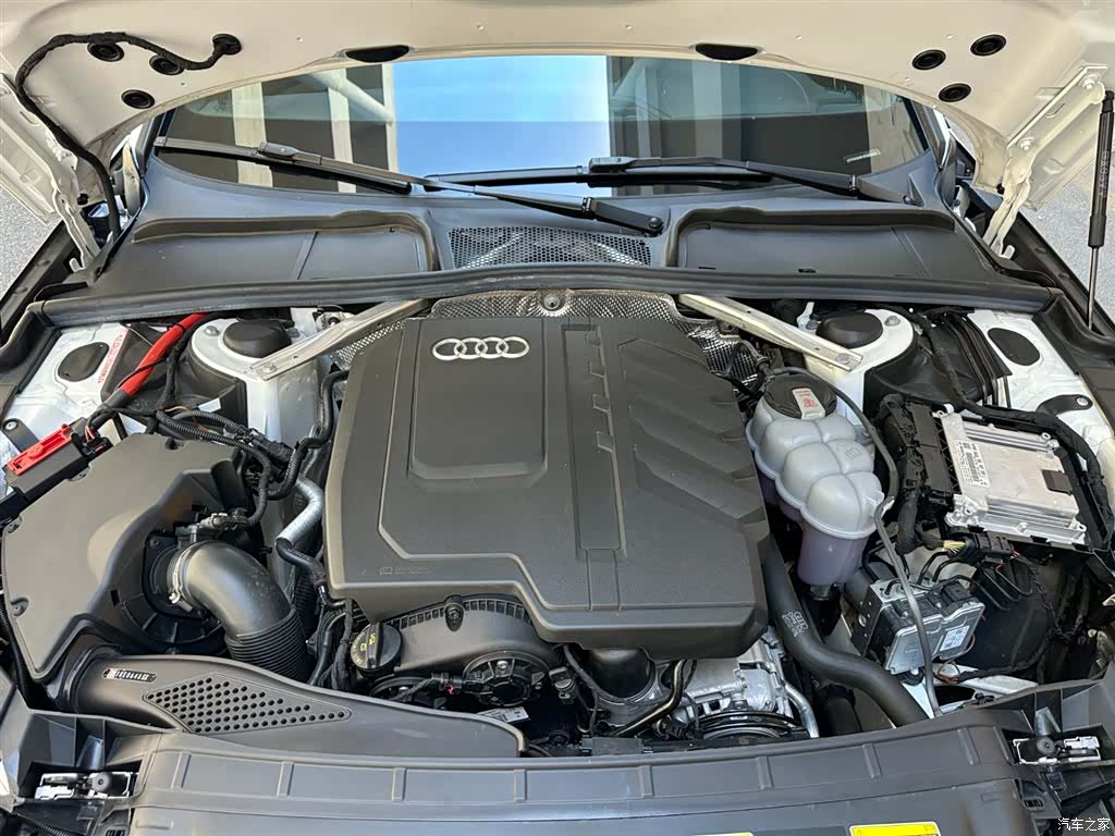 Audi A4L, 2024 7