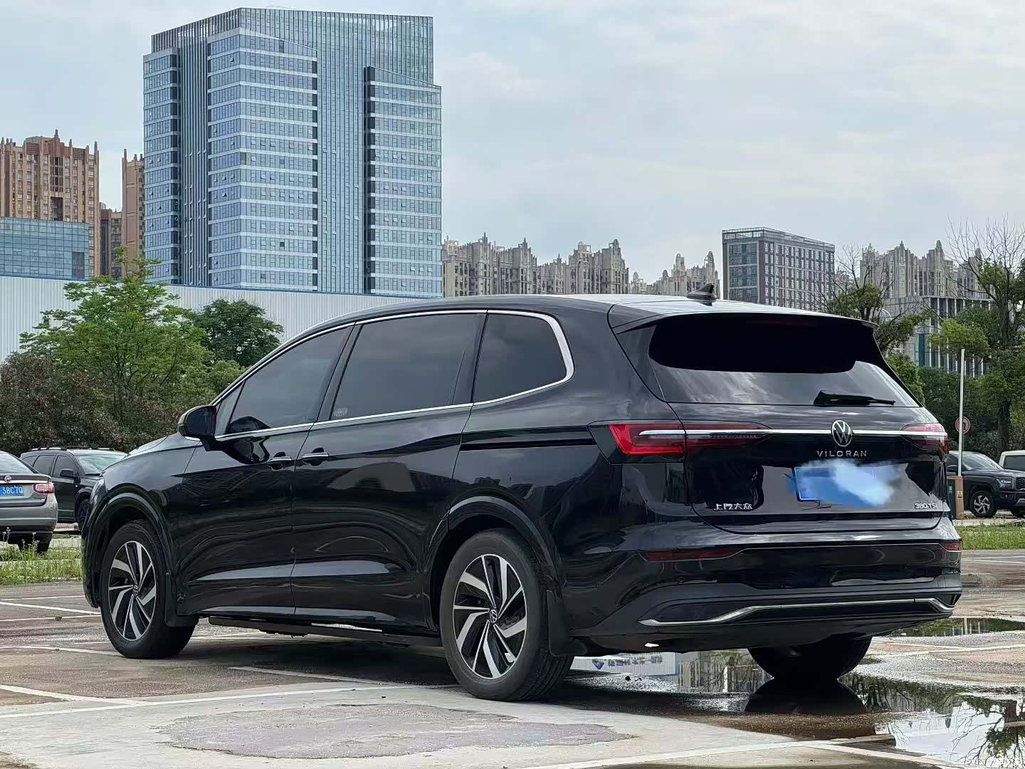 Volkswagen Viloran, 2022 4