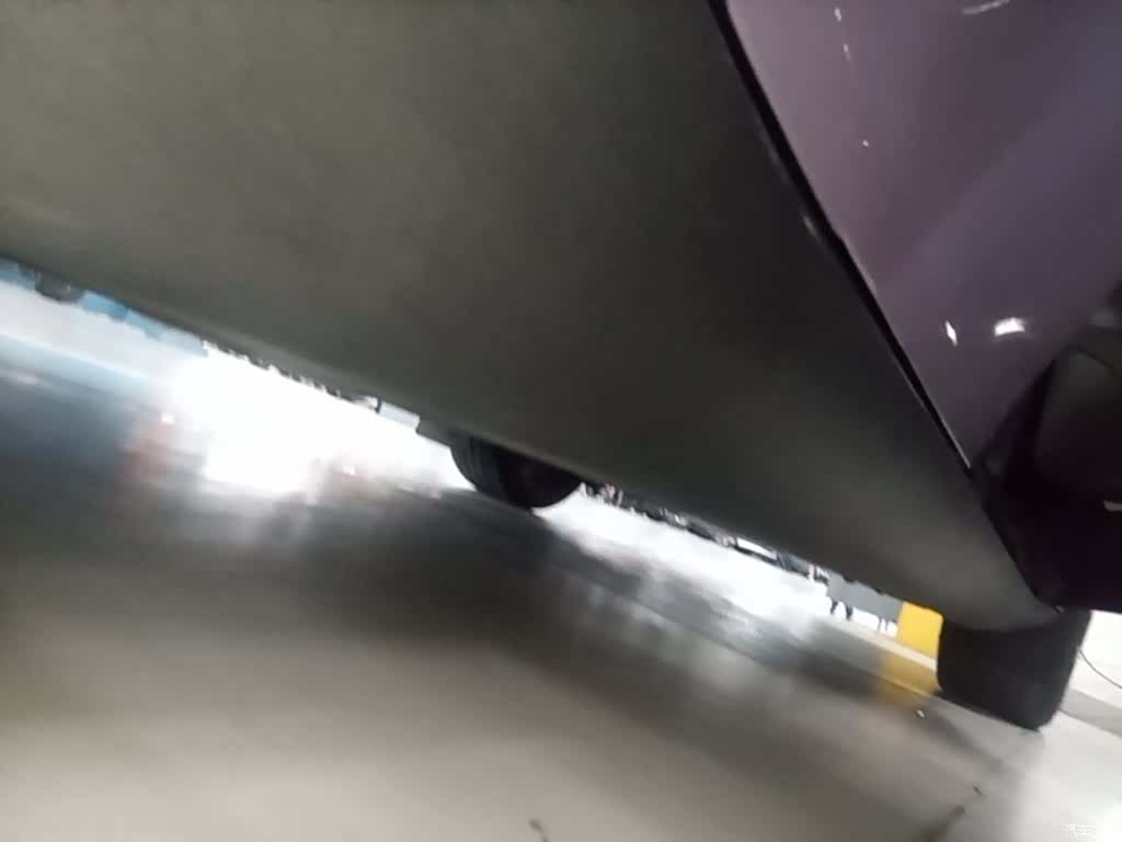 Tesla Model Y, 2023 21