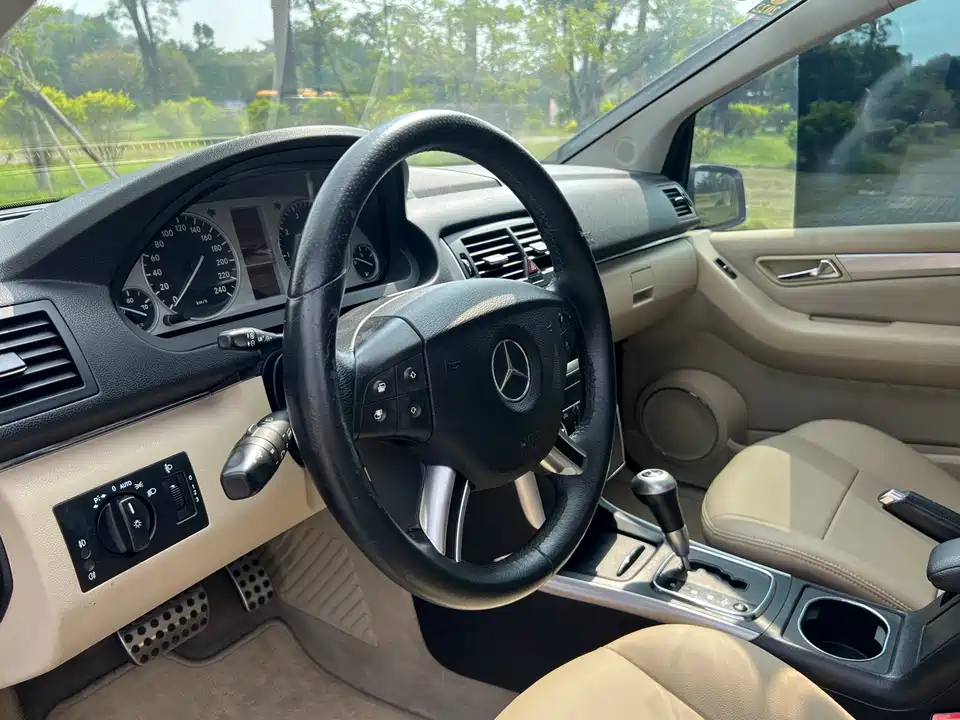 Mercedes-Benz Class B