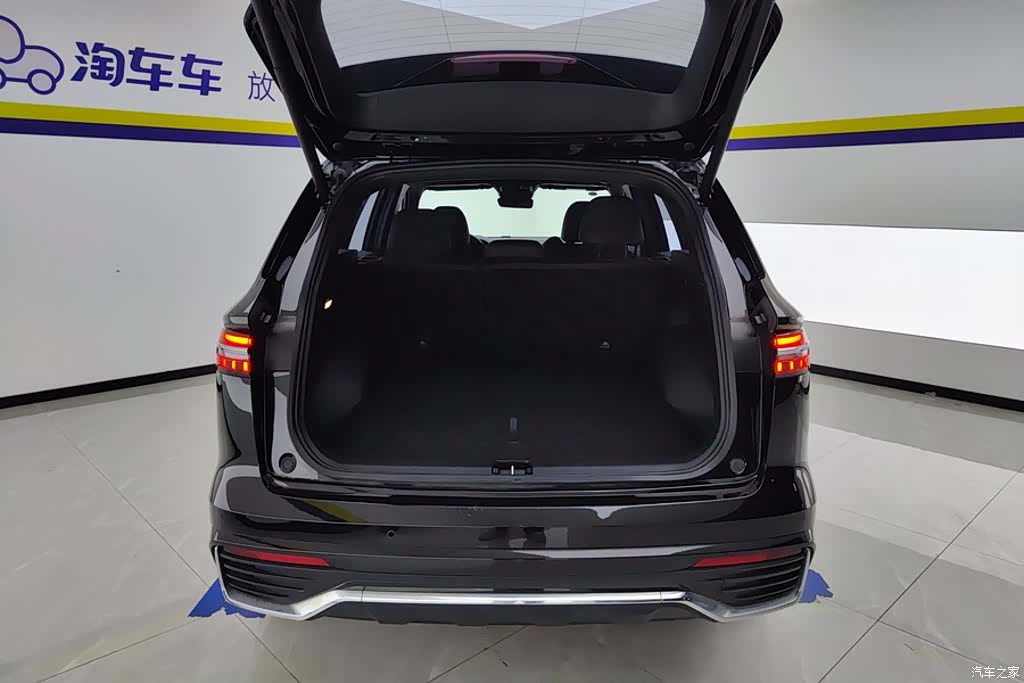 Geely Xingyue L, 2025 4