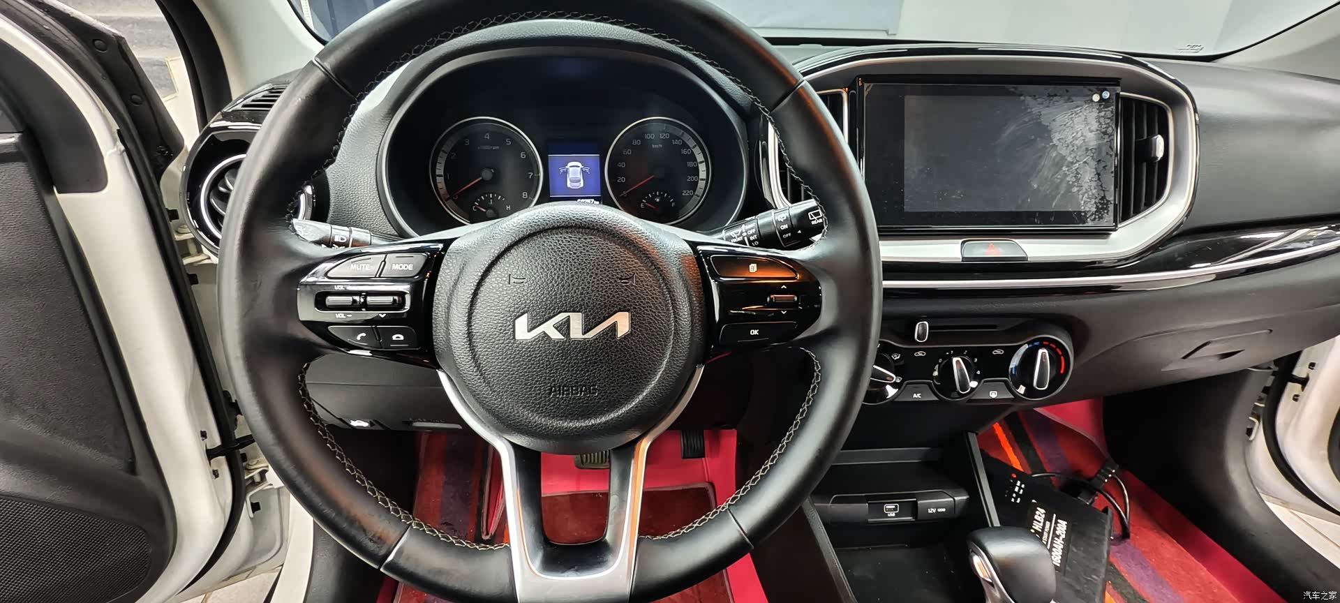 Kia KX1, 2022 25