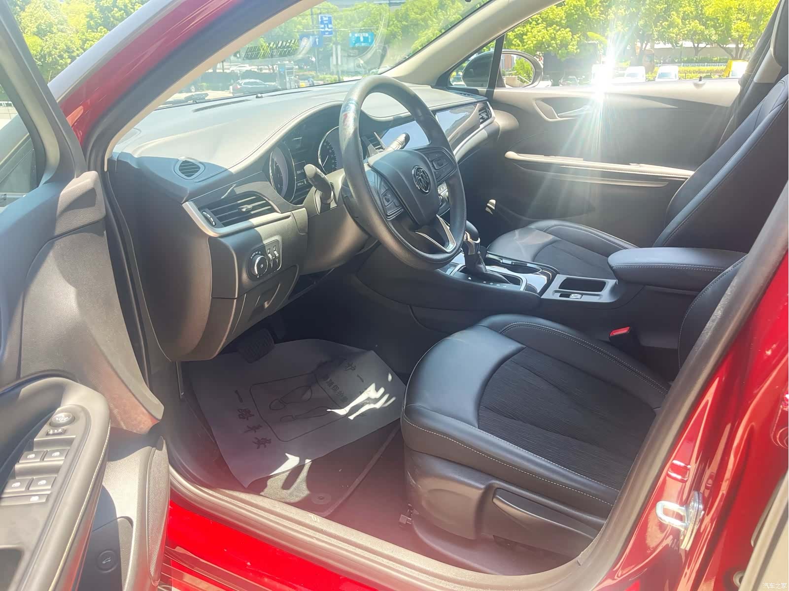 Buick Verano, 2020 10