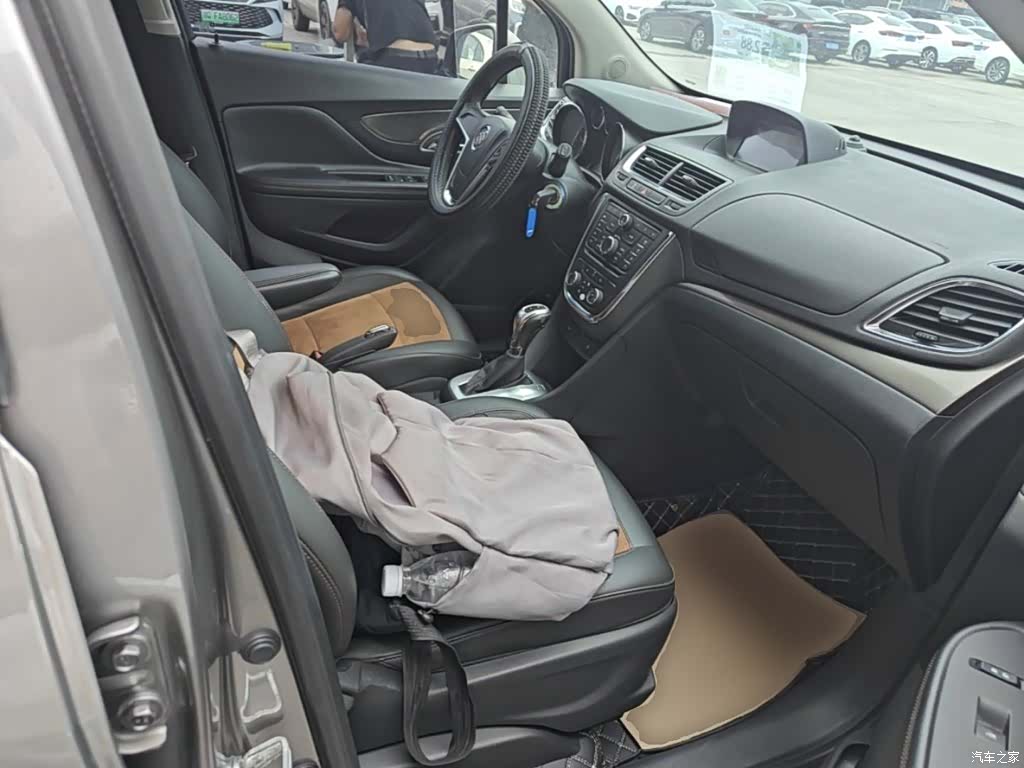 Buick Encore, 2015 25