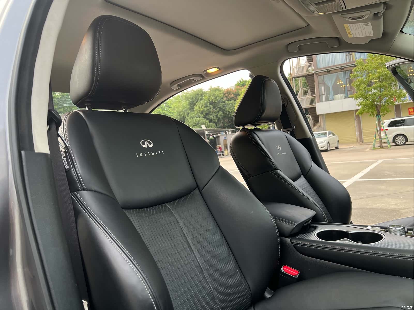 Infiniti Q50, 2014 8