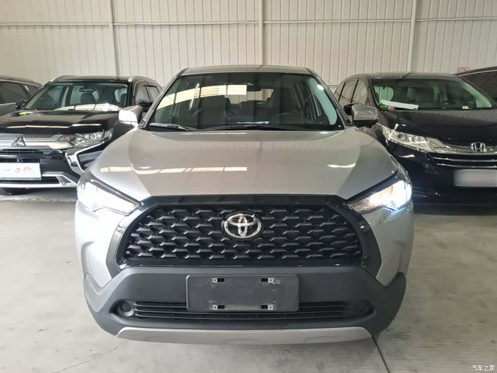 Toyota Corolla, 2024 3