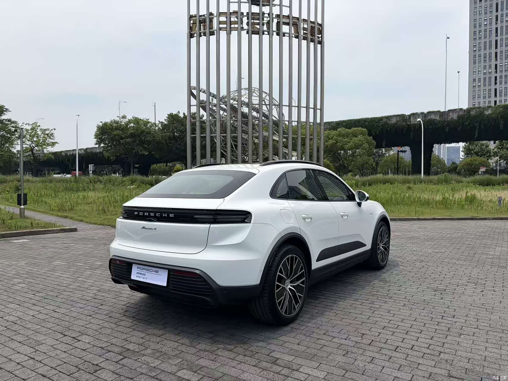 Porsche Macan, 2025 7