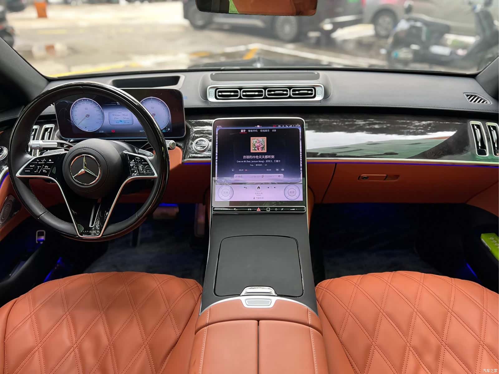 Maybach S-Class, 2023 13