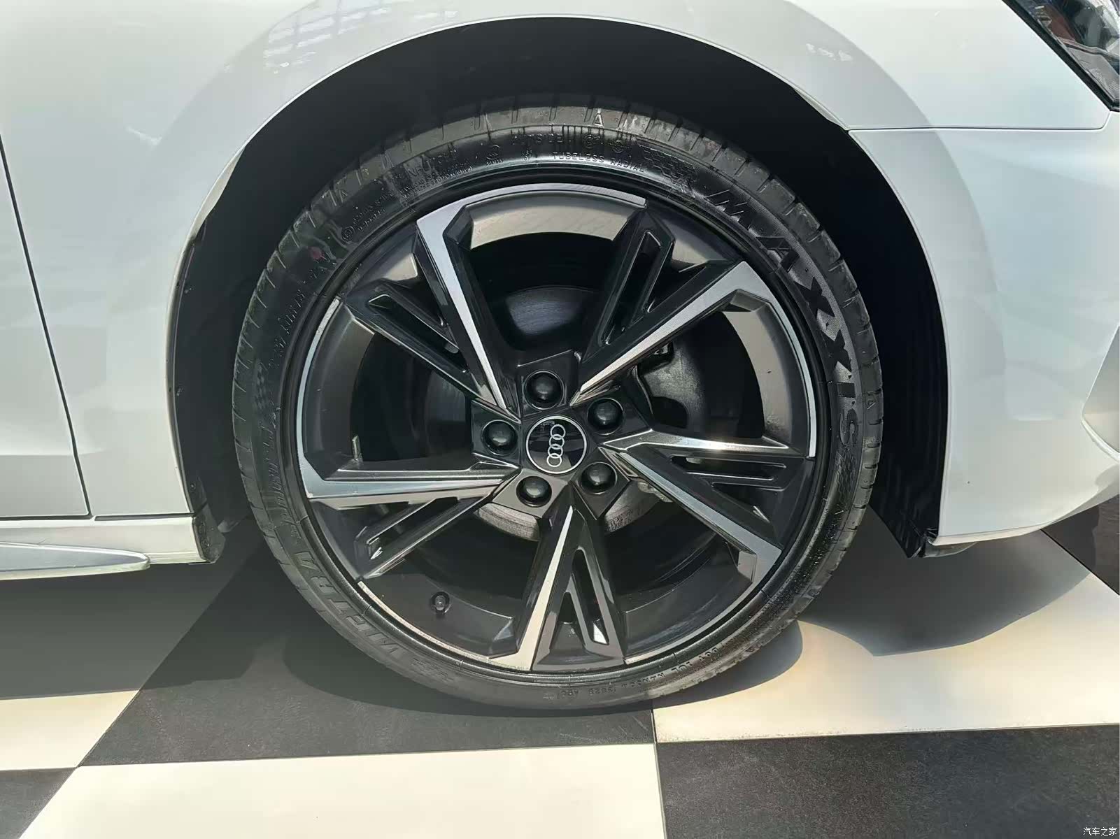 Audi A3, 2022 все фото